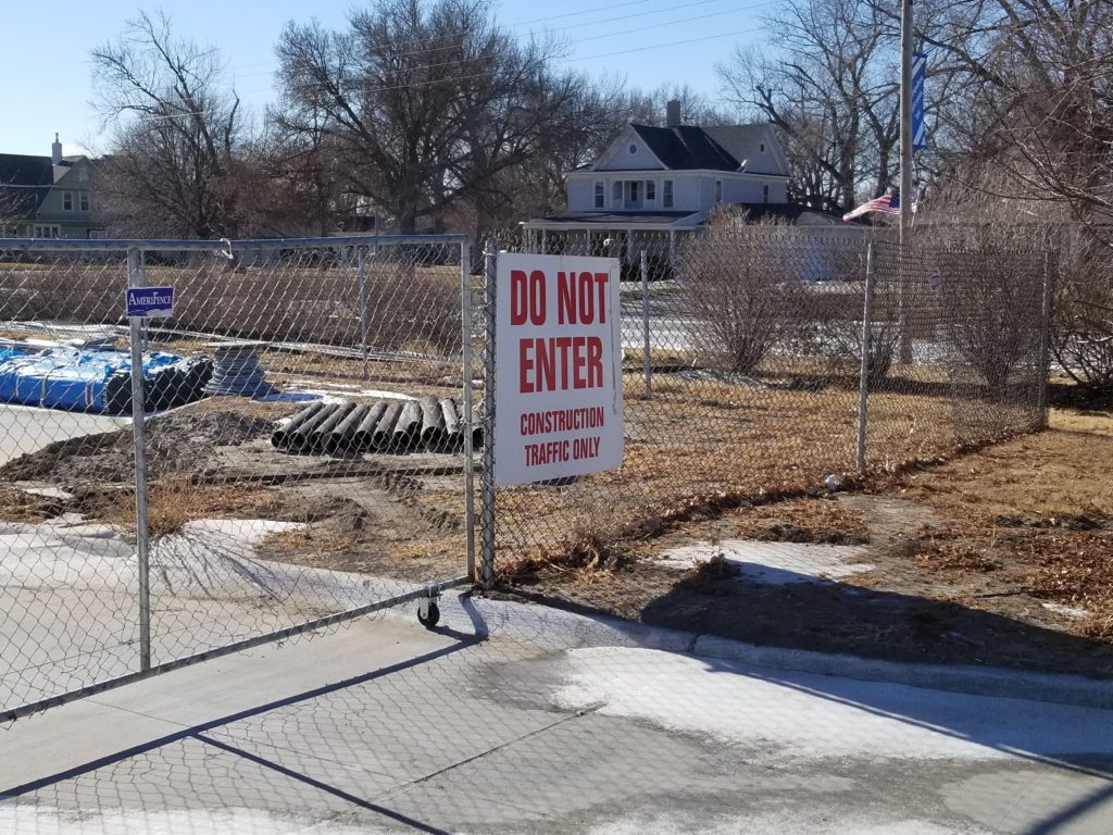 Fence rental temporary fence construction temporary fence panels gates temp mesh chain link screening barrier company rent a fence cost rent security fence national rent-a fence companies rent a rent to own rent-to